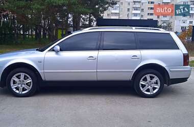 Універсал Volkswagen Passat 2002 в Славуті