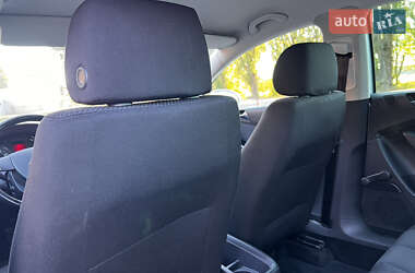 Седан Volkswagen Passat 2006 в 