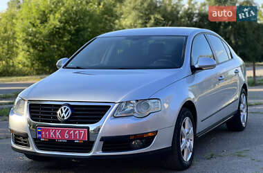 Седан Volkswagen Passat 2006 в 