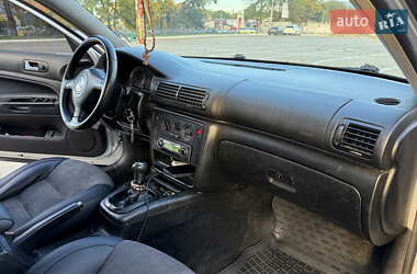 Седан Volkswagen Passat 2003 в 