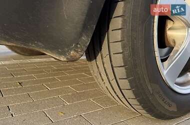 Седан Volkswagen Passat 2003 в 
