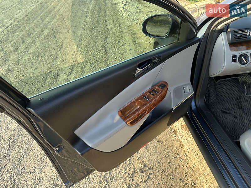 Седан Volkswagen Passat 2005 в Чернівцях фото 11 Седан Volkswagen Passat 2005 в Чернівцях