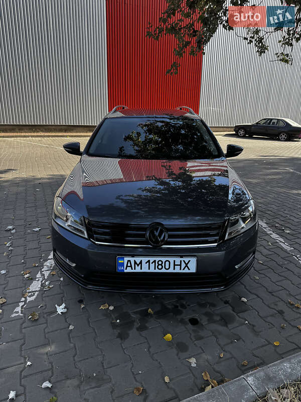 Volkswagen Passat 2012 Volkswagen Passat 2012