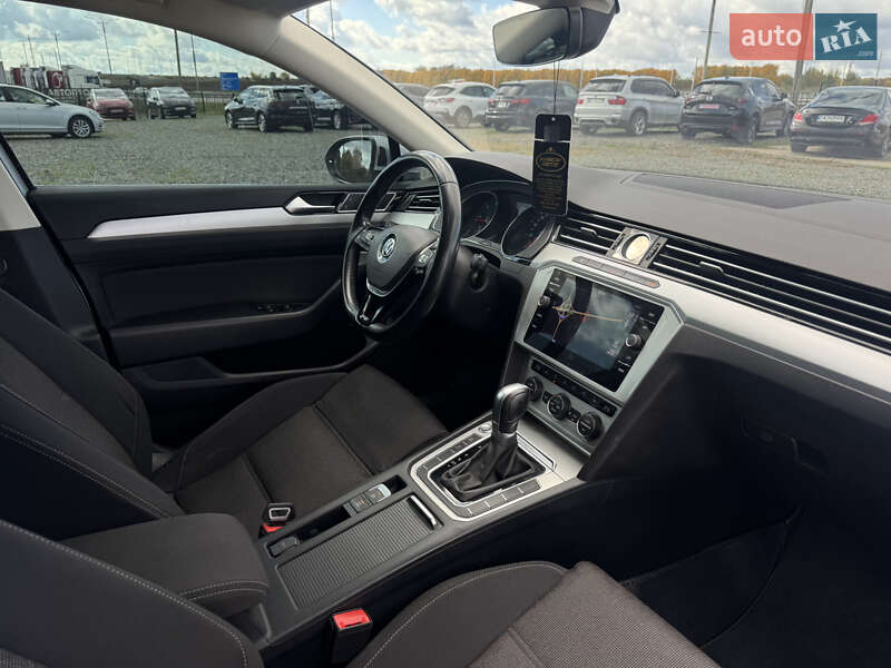 Универсал Volkswagen Passat 2018 в Умани