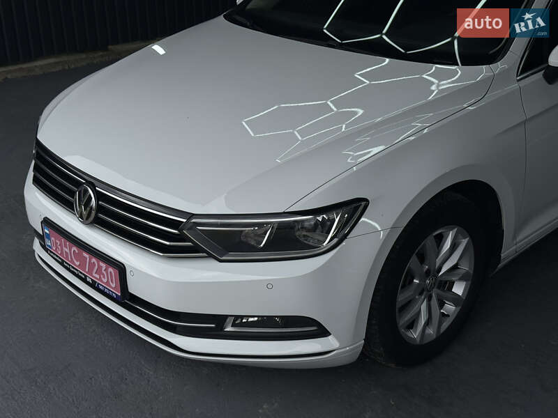 Седан Volkswagen Passat 2016 в Тячеве фото 11 Седан Volkswagen Passat 2016 в Тячеве