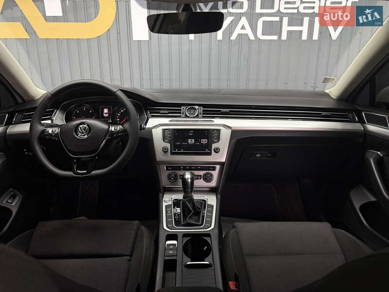 Седан Volkswagen Passat 2016 в Тячеве фото 27 Седан Volkswagen Passat 2016 в Тячеве