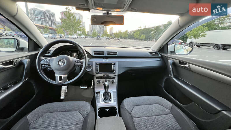 Седан Volkswagen Passat 2013 в Киеве фото 18 Седан Volkswagen Passat 2013 в Киеве