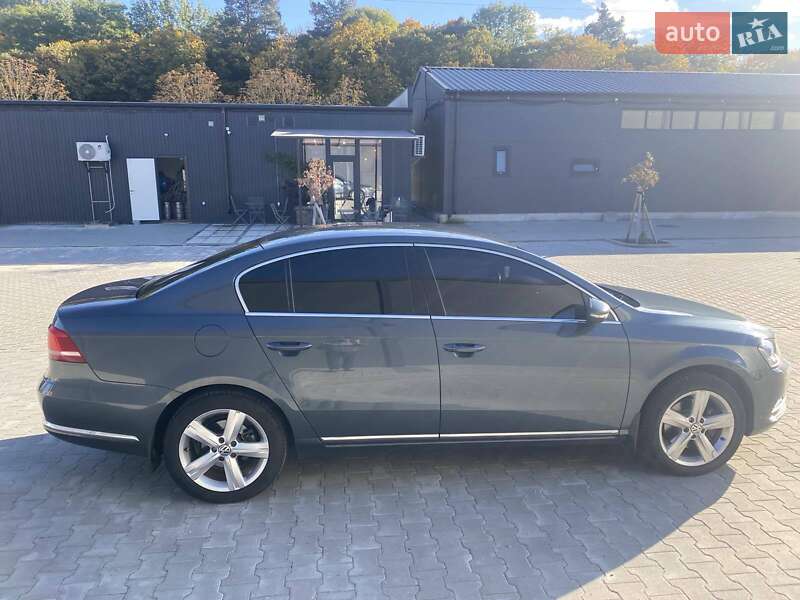 Седан Volkswagen Passat 2013 в Белой Церкви