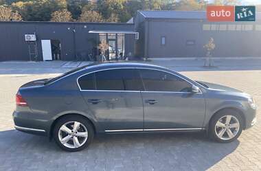 Седан Volkswagen Passat 2013 в 