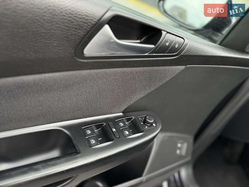 Универсал Volkswagen Passat 2009 в Владимире фото 42 Универсал Volkswagen Passat 2009 в Владимире