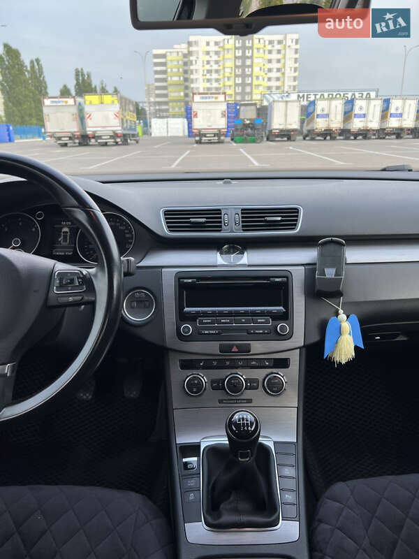 Универсал Volkswagen Passat 2013 в Черкассах