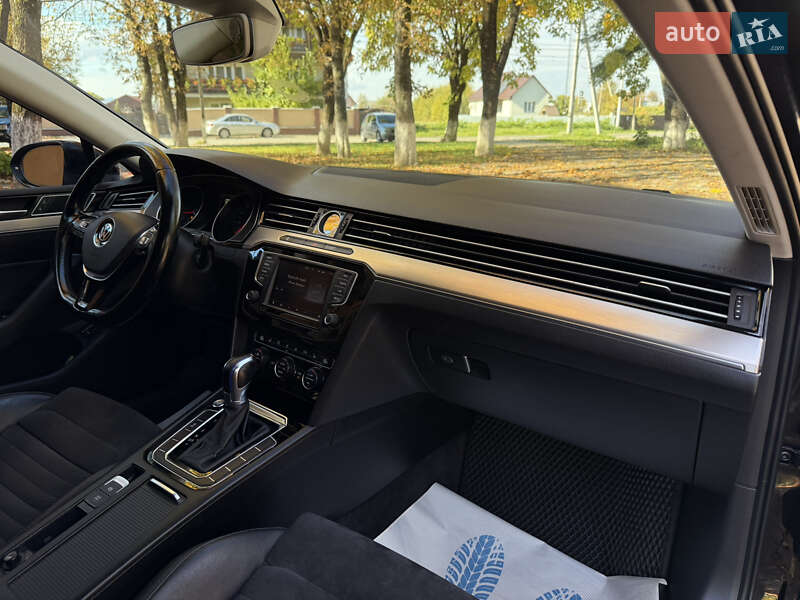 Универсал Volkswagen Passat 2015 в Тячеве фото 33 Универсал Volkswagen Passat 2015 в Тячеве