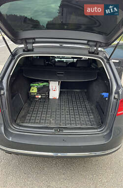 Универсал Volkswagen Passat 2011 в 