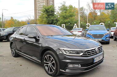 Седан Volkswagen Passat 2018 в 