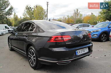 Седан Volkswagen Passat 2018 в 