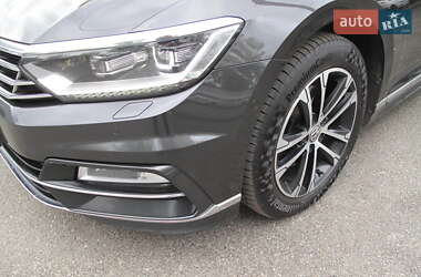 Седан Volkswagen Passat 2018 в 