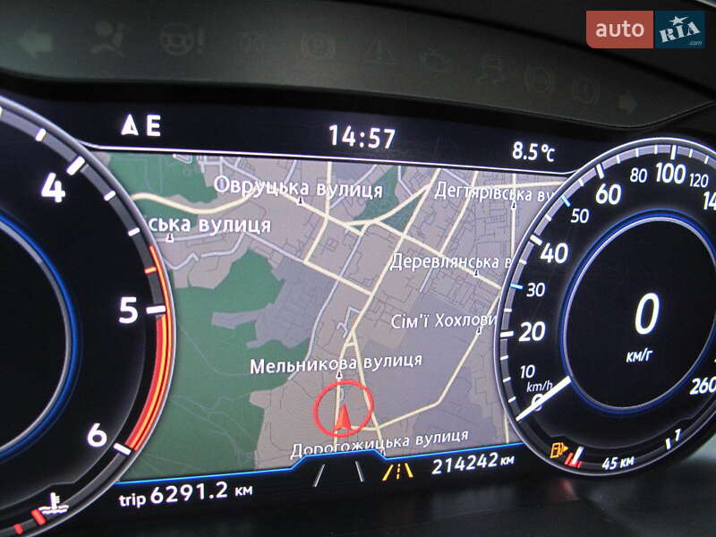 Седан Volkswagen Passat 2018 в Киеве