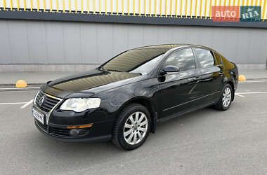 Седан Volkswagen Passat 2009 в Києві