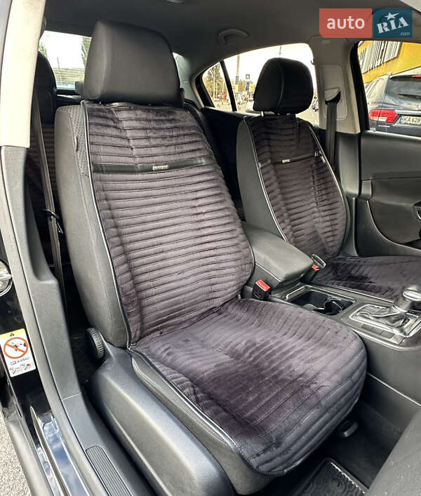 Седан Volkswagen Passat 2009 в Киеве фото 21 Седан Volkswagen Passat 2009 в Киеве
