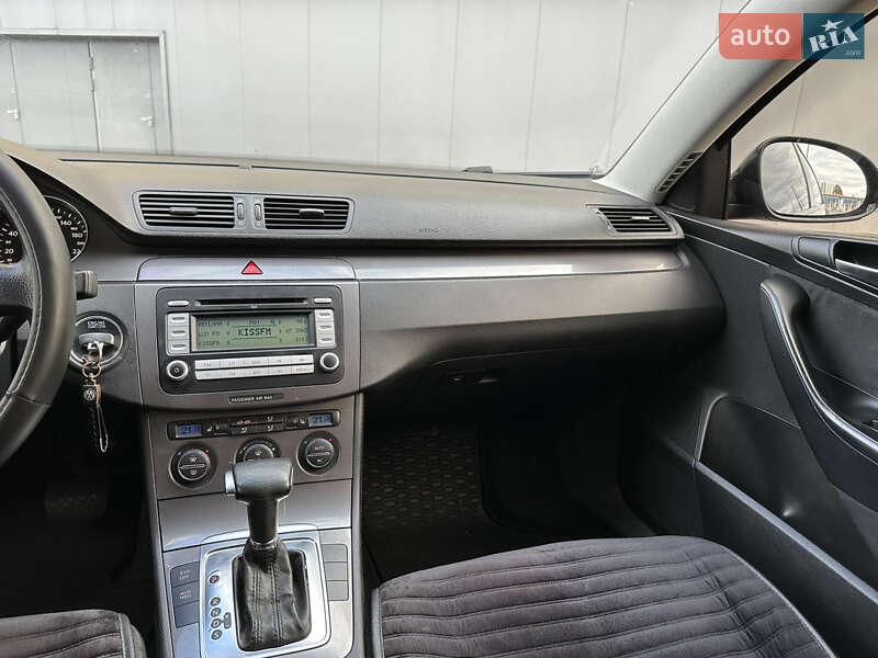 Седан Volkswagen Passat 2009 в Киеве фото 24 Седан Volkswagen Passat 2009 в Киеве