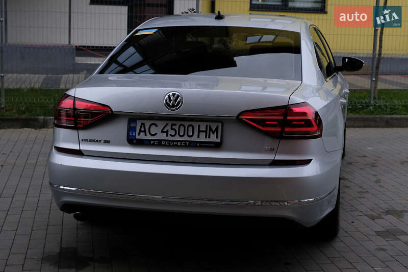 Седан Volkswagen Passat 2016 в Луцьку