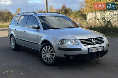 Универсал Volkswagen Passat 2001 в 