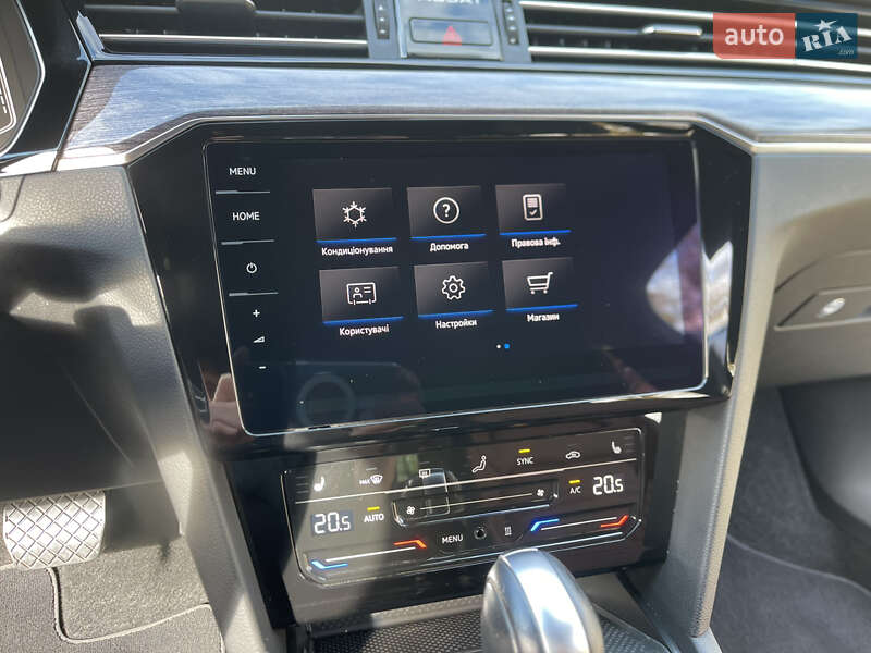 Универсал Volkswagen Passat 2021 в Южном