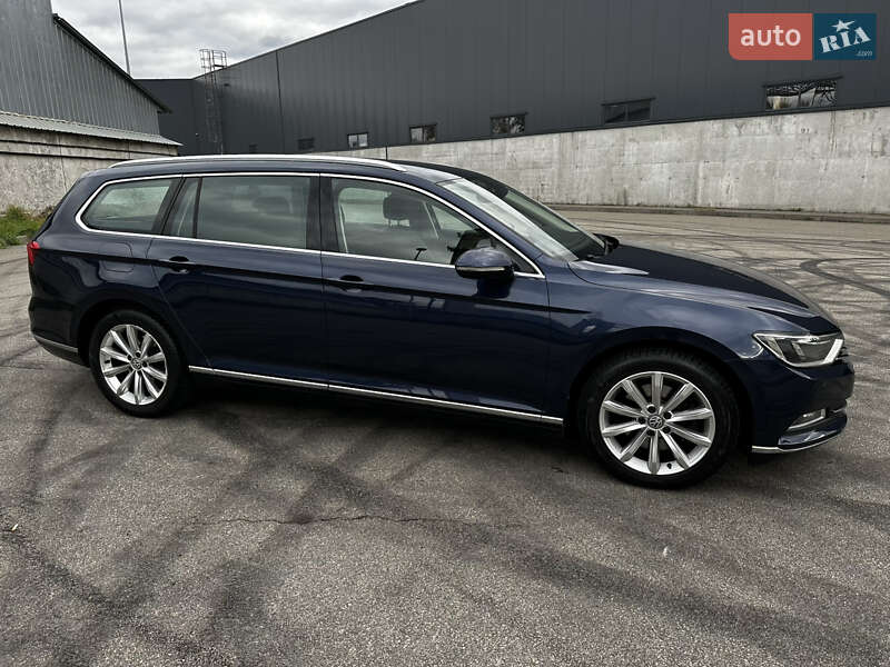 Универсал Volkswagen Passat 2015 в Киеве