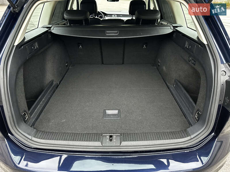 Универсал Volkswagen Passat 2015 в Киеве