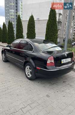 Седан Volkswagen Passat 2001 в 