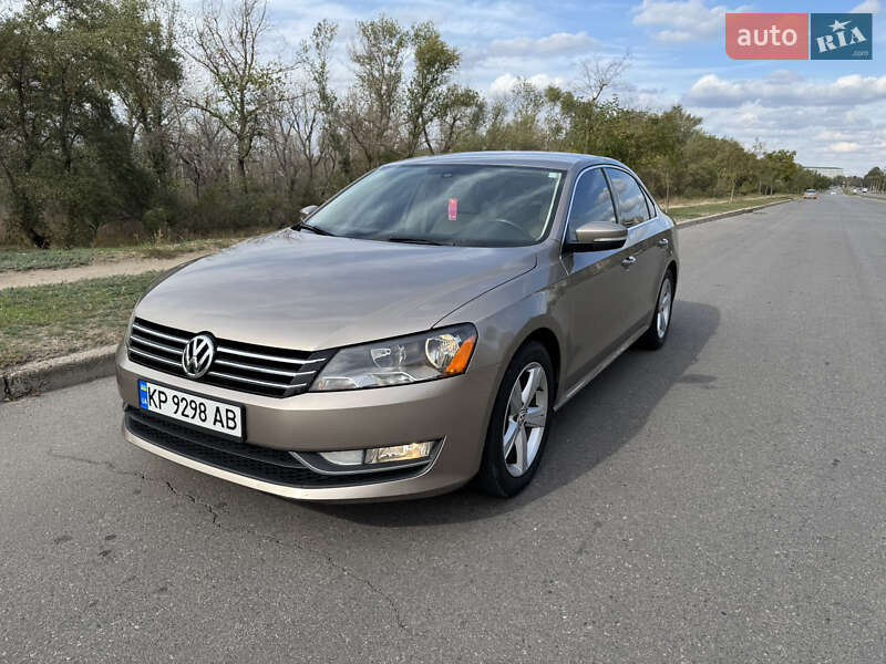 Седан Volkswagen Passat 2015 в Запорожье