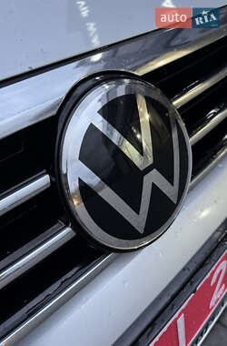 Универсал Volkswagen Passat 2015 в 
