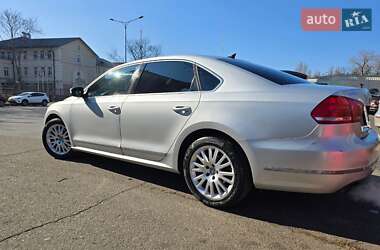 Седан Volkswagen Passat 2014 в 
