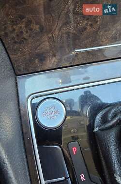 Седан Volkswagen Passat 2014 в 