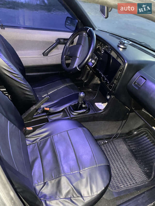 Седан Volkswagen Passat 1988 в Ужгороде фото 7 Седан Volkswagen Passat 1988 в Ужгороде
