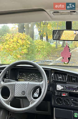 Универсал Volkswagen Passat 1989 в 