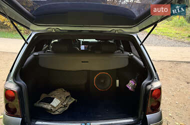 Универсал Volkswagen Passat 2004 в  фото 9 Универсал Volkswagen Passat 2004 в