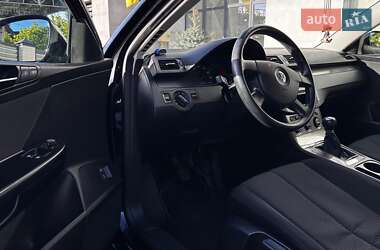 Седан Volkswagen Passat 2008 в 