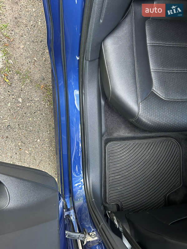 Седан Volkswagen Passat 2015 в Одессе