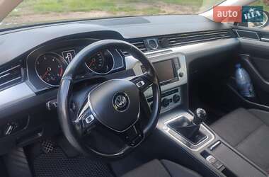 Універсал Volkswagen Passat 2015 в  фото 4 Універсал Volkswagen Passat 2015 в