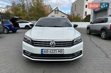 Седан Volkswagen Passat 2016 в Вінниці