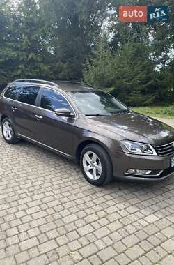 Универсал Volkswagen Passat 2012 в 