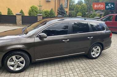 Универсал Volkswagen Passat 2012 в 