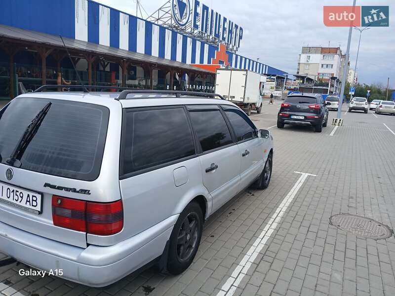 Универсал Volkswagen Passat 1994 в Хмельницком