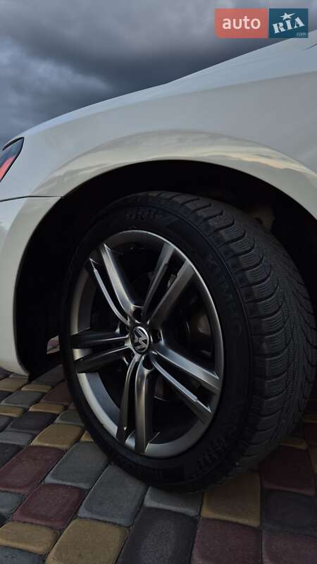 Седан Volkswagen Passat 2014 в Запорожье фото 22 Седан Volkswagen Passat 2014 в Запорожье