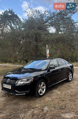 Седан Volkswagen Passat 2014 в Дніпрі