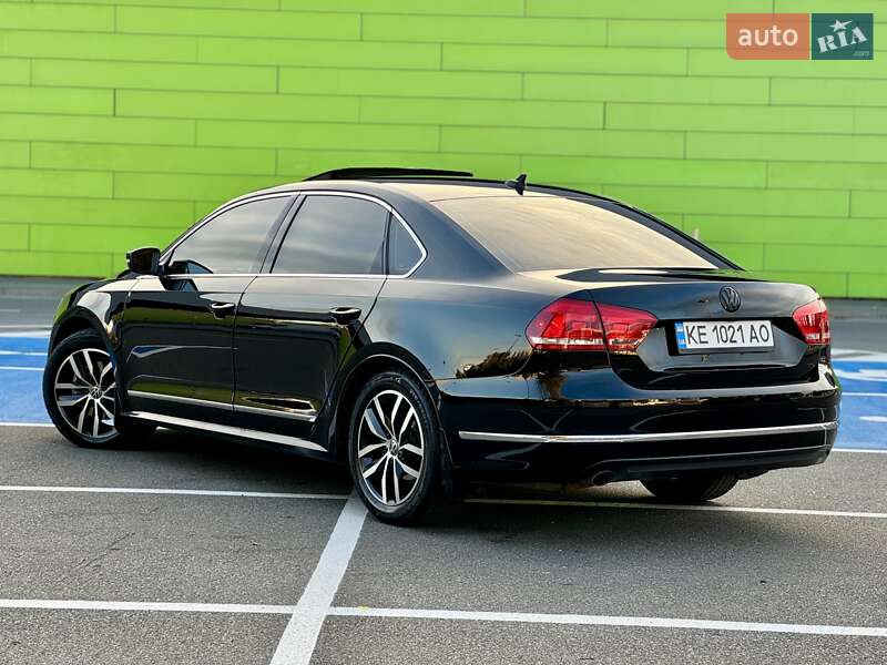 Седан Volkswagen Passat 2014 в Киеве