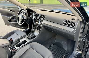 Седан Volkswagen Passat 2014 в 