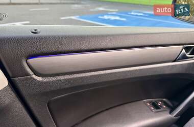 Седан Volkswagen Passat 2014 в 