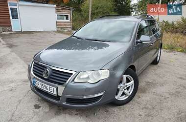 Універсал Volkswagen Passat 2006 в Києві